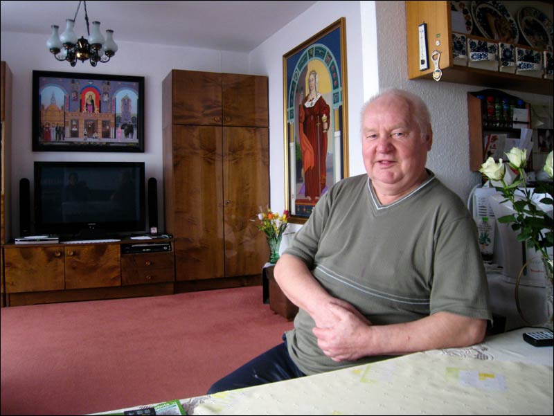 Erwin Sówka / emerytowany górnik, artysta malarz z Janowa na Śląsku / Katowice-Zawodzie 2011